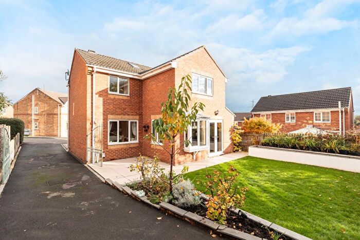 4 Bedroom Detached House For Sale In Dickens Drive, Castleford, West Yorkshire, WF10