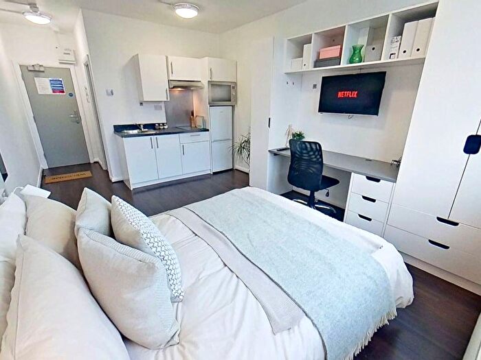 Studio To Rent In Milton Street, Nottingham, NG1