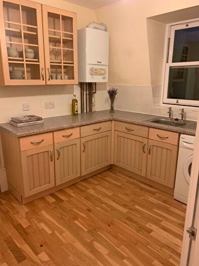 1 Bedroom Flat To Rent In Church Road, London, SE19