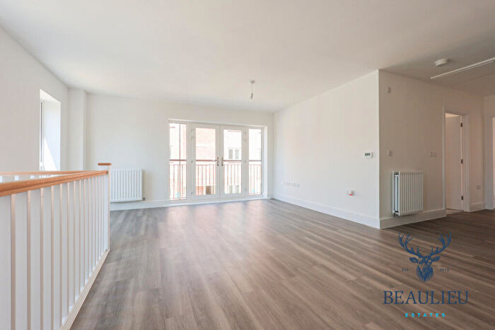 2 Bedroom Coach House To Rent In Harris Crescent, Beaulieu Park, Chelmsford, CM1
