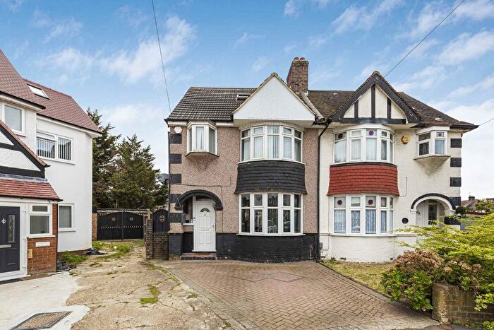 4 Bedroom Semi-Detached House To Rent In Church Stretton Road, Hounslow, TW3