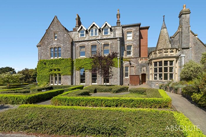 2 Bedroom Property For Sale In Middle Lincombe Road, Torquay, TQ1