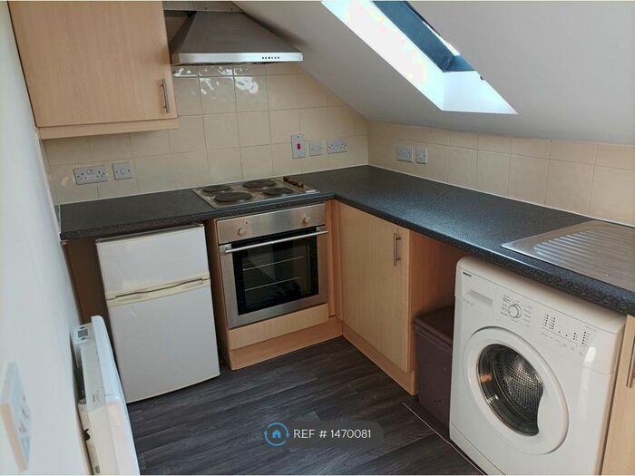 1 Bedroom Flat To Rent In Sheep Market, Leek, ST13