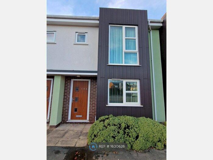 3 Bedroom Semi-Detached House To Rent In Whitby Road, Whitby, Ellesmere Port, CH65