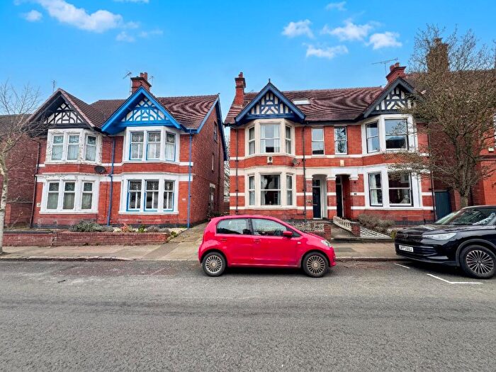 5 Bedroom Semi-Detached House For Sale In Spencer Avenue, Coventry, CV5