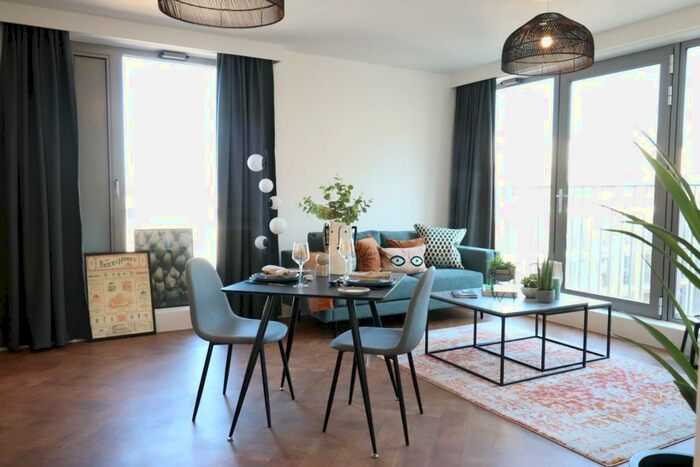 1 Bedroom Apartment To Rent In Broadside, Manchester, M4