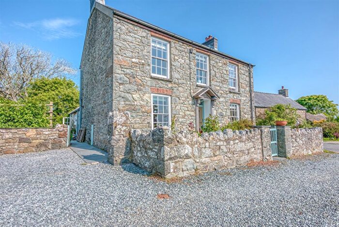 4 Bedroom Detached House For Sale In Caerfarchell, Solva, SA62