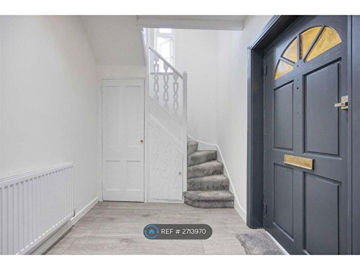 4 Bedroom Semi-Detached House To Rent In Harefield Road, Uxbridge, UB8