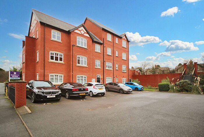 2 Bedroom Flat For Sale In Gardinar Close, Standish, WN1