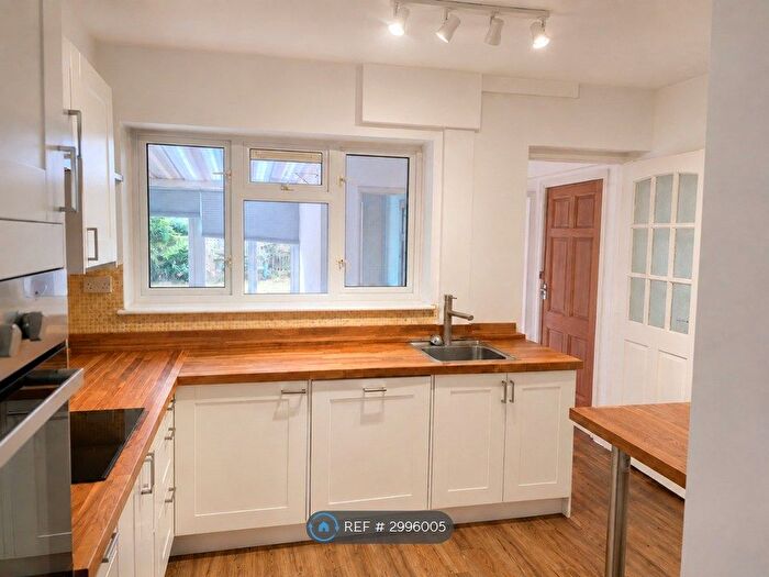 3 Bedroom Terraced House To Rent In Brumfield Road, Epsom, KT19