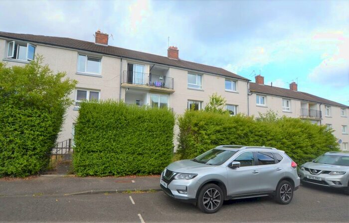 2 Bedroom Flat To Rent In Rankin Drive, Edinburgh, EH9