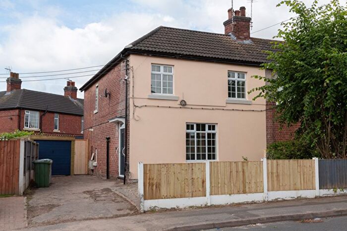 3 Bedroom Semi-Detached House To Rent In Larch Road, Ollerton, Newark, NG22