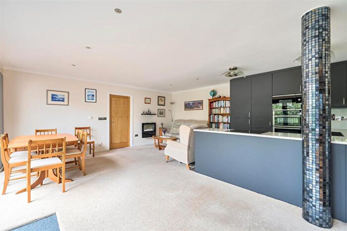 2 Bedroom Apartment For Sale In Barley Mews, Isleworth Road, Exeter, EX4