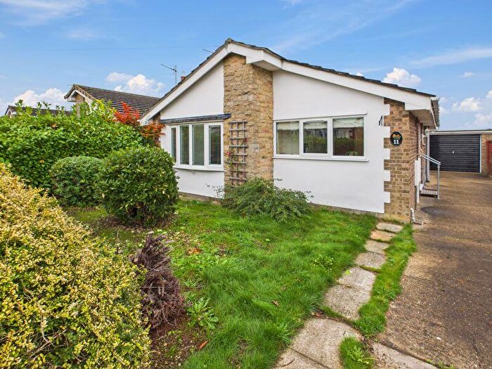 2 Bedroom Bungalow For Sale In Banovallum Gardens, Horncastle, LN9
