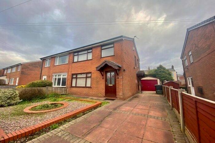 3 Bedroom Property To Rent In West View, Preston, PR5