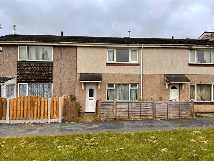 3 Bedroom Terraced House For Sale In Pasture Road, Gainsborough, Lincolnshire, DN21