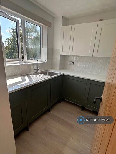 1 Bedroom Flat To Rent In Speedwell Close, Cambridge, CB1