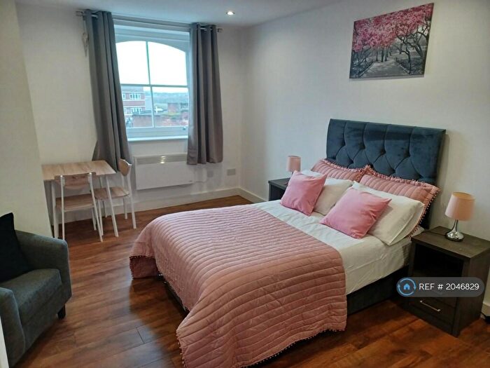 Studio To Rent In The Webberley, Stoke-On-Trent, ST1