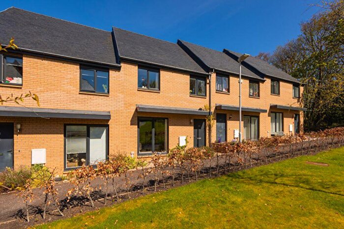 3 Bedroom Terraced House For Sale In Tweedsmuir Drive, Edinburgh, EH16