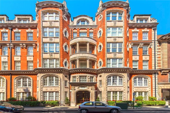 5 Bedroom Flat To Rent In Lincoln House, Basil Street, London, SW3