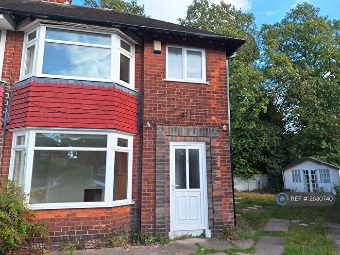 3 Bedroom Semi-Detached House To Rent In Orville Road, Nottingham, NG5