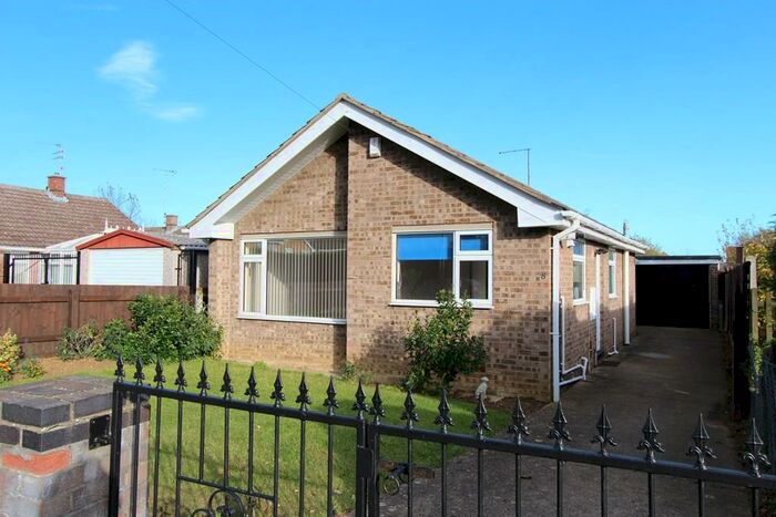2 Bedroom Detached Bungalow To Rent In Saxon Way, Bourne, PE10