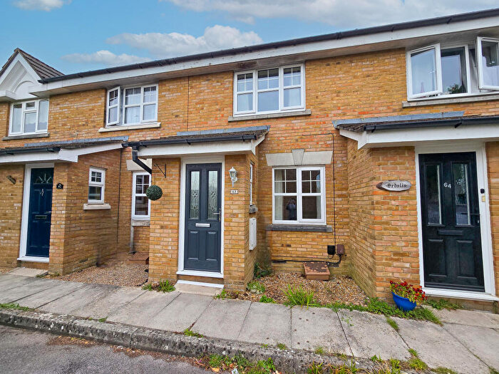 2 Bedroom Terraced House To Rent In Baronsmead, Maybush, SO16