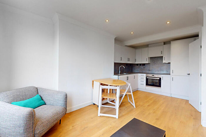2 Bedroom Apartment To Rent In Lady Margaret Road, London, Camden, NW5