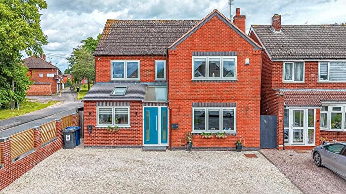 4 Bedroom Detached House For Sale In Comberford Road, Tamworth, B79