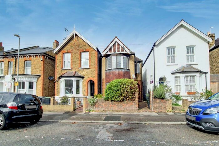 3 Bedroom Detached House To Rent In Shortlands Road Kingston Upon Thames, KT2