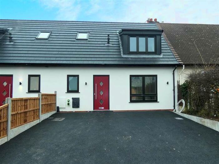 3 Bedroom Terraced House For Sale In Smithy Close, Cronton, Widnes, WA8