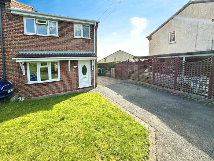 3 Bedroom Semi-Detached House To Rent In Harvest Hill, Midway, Swadlincote, Derbyshire, DE11