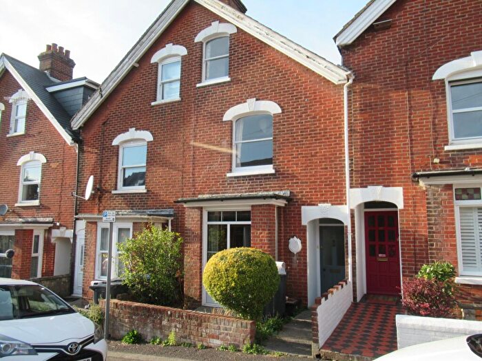 3 Bedroom Terraced House To Rent In Salisbury, SP1