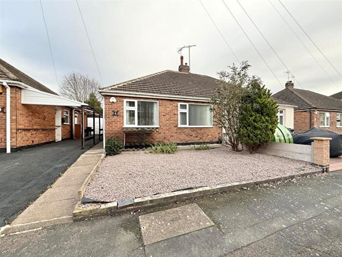 2 Bedroom Semi-Detached Bungalow For Sale In Bradgate Drive, Wigston, LE18