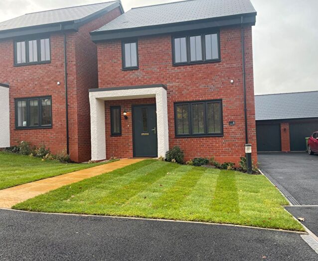 3 Bedroom Detached House To Rent In Palladian Drive, Derby, DE22