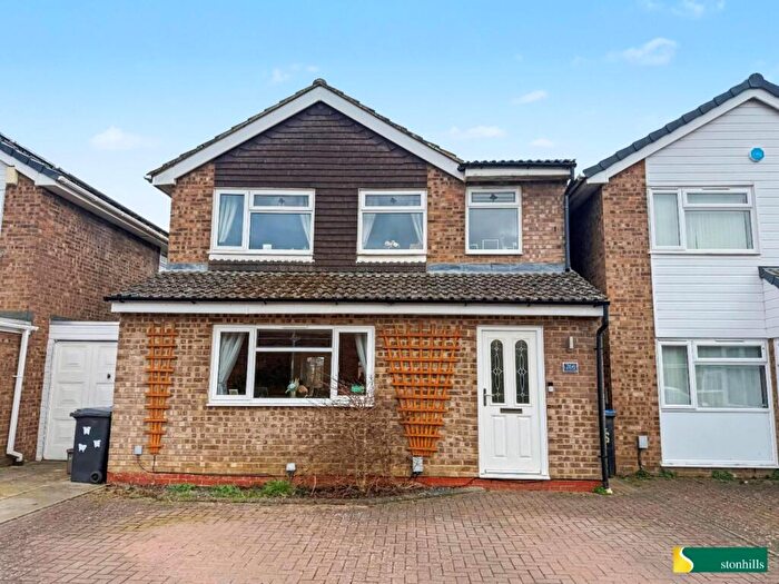 3 Bedroom Detached House For Sale In Obelisk Rise, Northampton, NN2