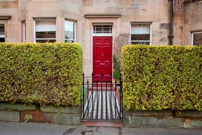 3 Bedroom Flat To Rent In Spottiswoode Street, Edinburgh EH9