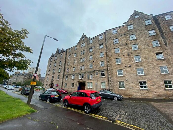 2 Bedroom Flat To Rent In Johns Place, The Bond, Leith Links, Edinburgh, EH6