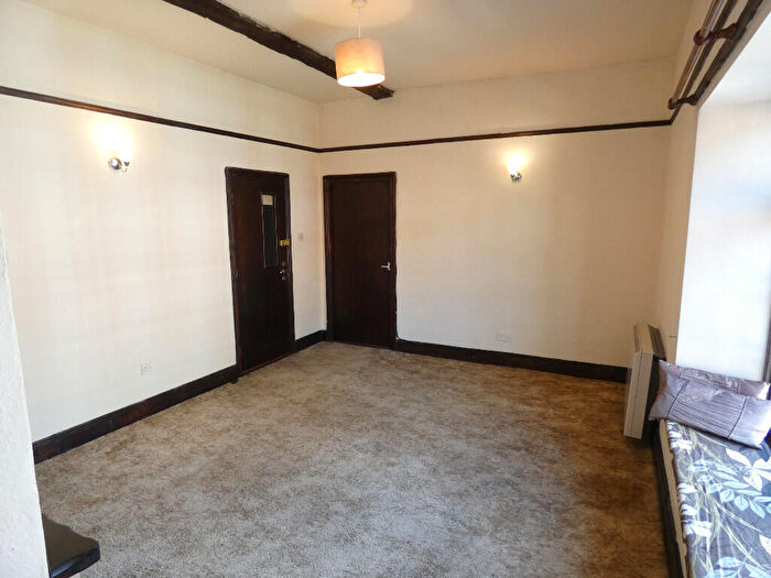 1 Bedroom Flat To Rent In Church Street, Ashbourne, Derbyshire, DE6