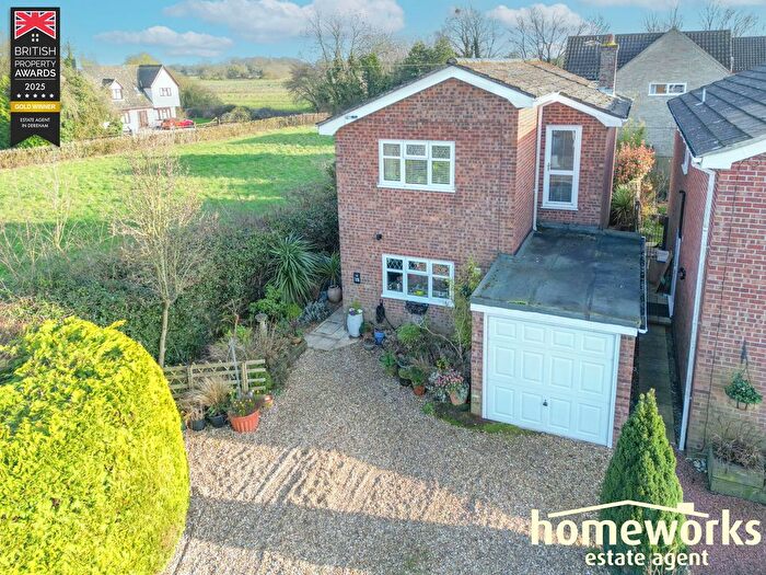 3 Bedroom Detached House For Sale In Richard Haggard Close, Shipdham, IP25