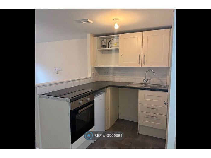 Studio To Rent In Acorn Lodge, St Albans, AL2