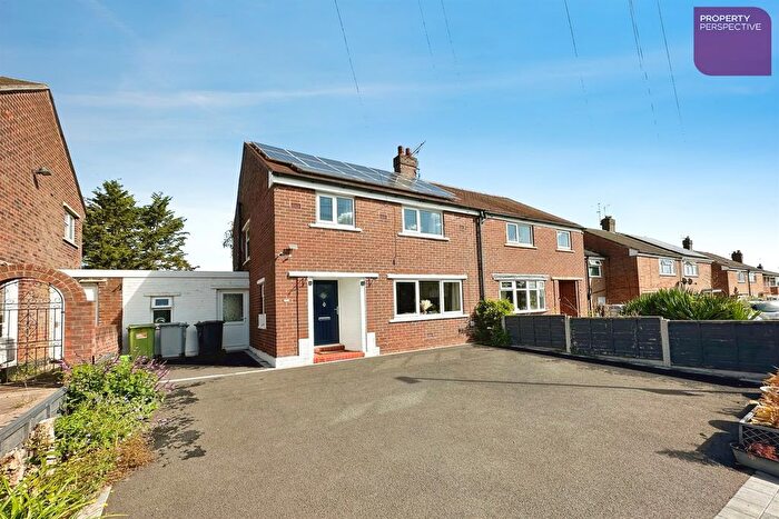 3 Bedroom Semi-Detached House For Sale In Queens Drive, CW5