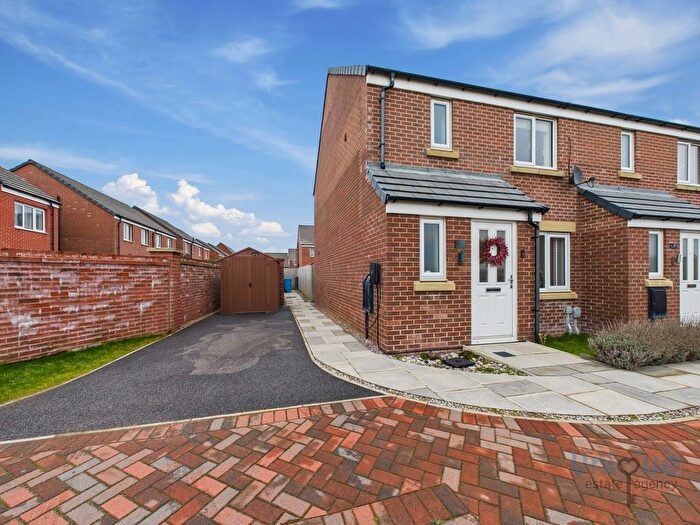 3 Bedroom Semi-Detached House For Sale In Ashworth Road, Lytham St. Annes, FY8