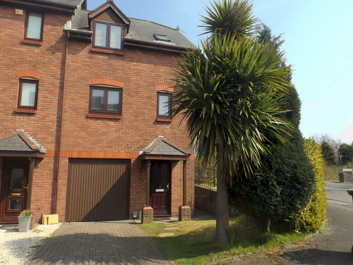 3 Bedroom House To Rent In Celerity Drive, Cardiff, CF10
