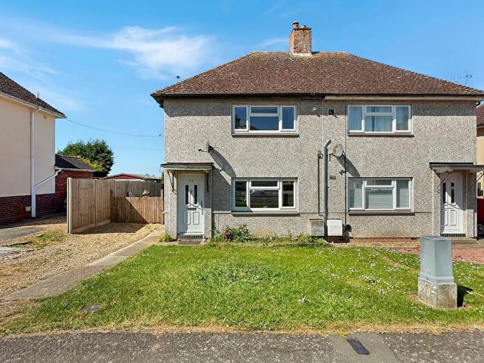 2 Bedroom Semi-Detached House For Sale In Jubilee Avenue, Warboys, PE28