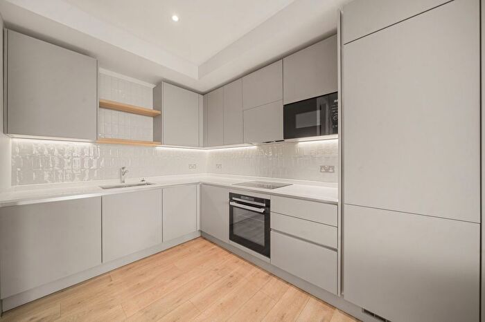 1 Bedroom Flat To Rent In Skylark Point, Anthems Way, E20