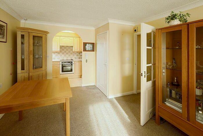 1 Bedroom Flat For Sale In Homepoint House, Southampton, SO18