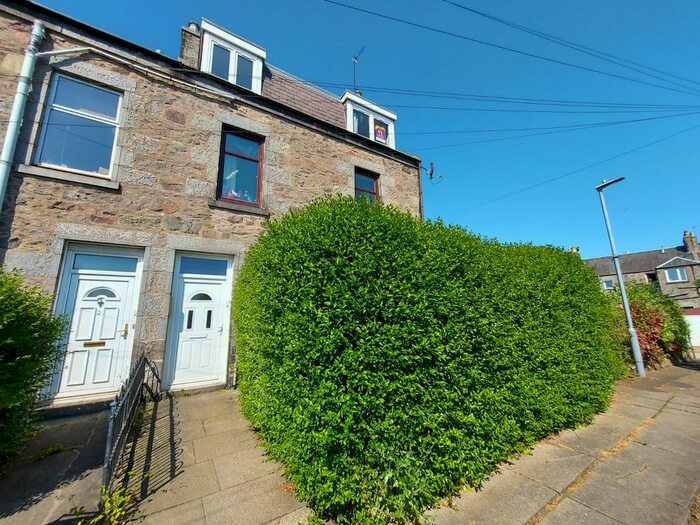 1 Bedroom Flat To Rent In Hawthorn Terrace, The City Centre, Aberdeen, AB24