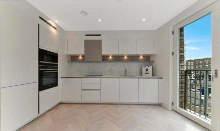 1 Bedroom Flat To Rent In Pearl House, , Market Road, Islington, London, N7