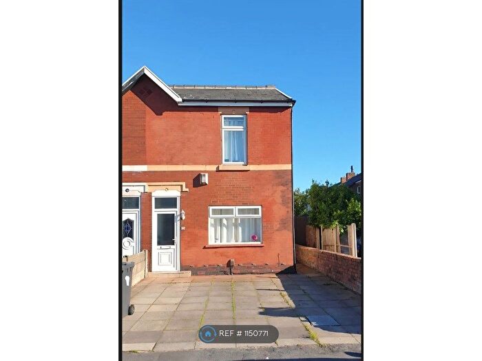 3 Bedroom Semi-Detached House To Rent In Scott Street, Southport, PR9